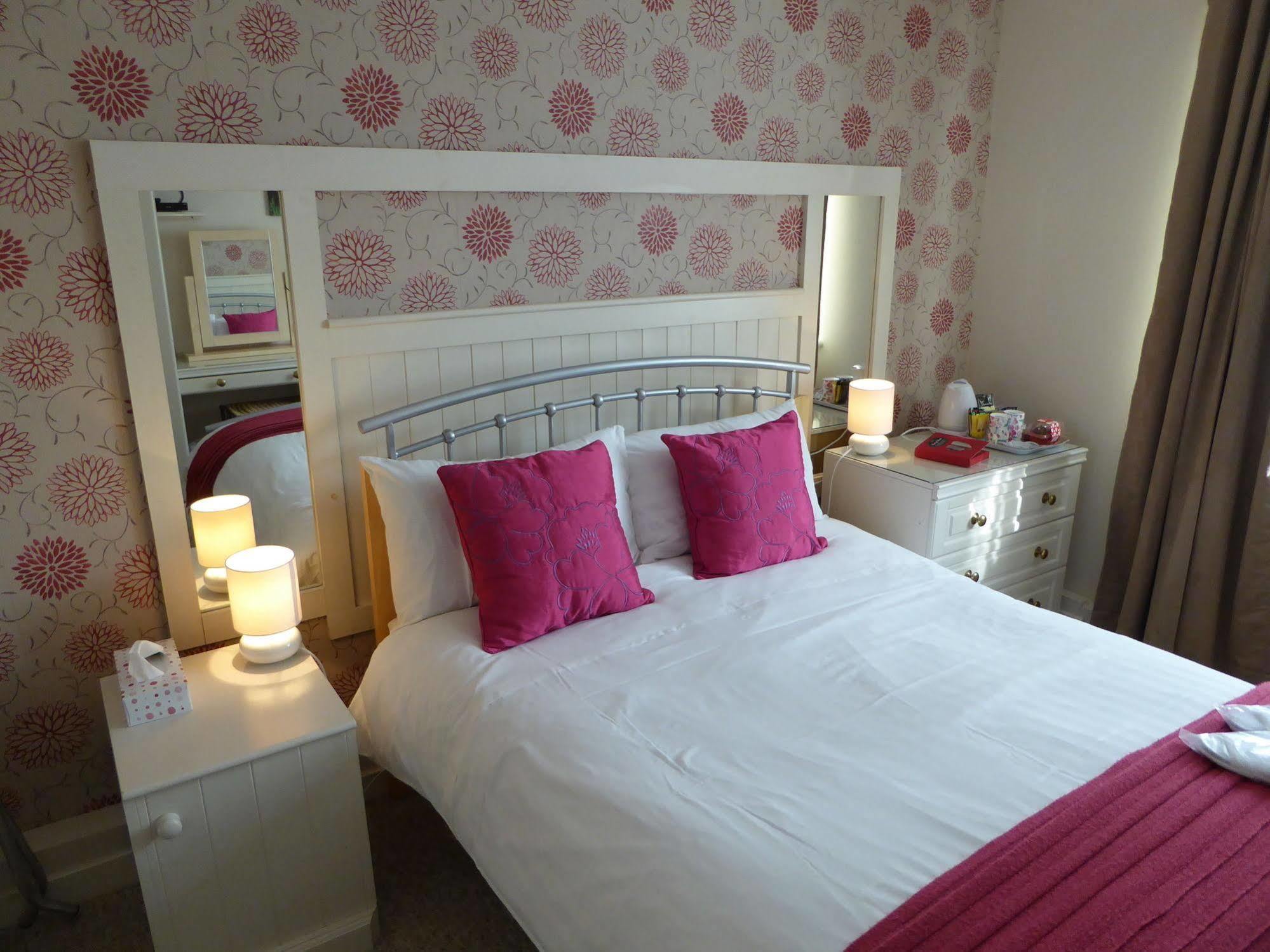 Dean Valley Panorama Bed & Breakfast Lydney Exterior foto